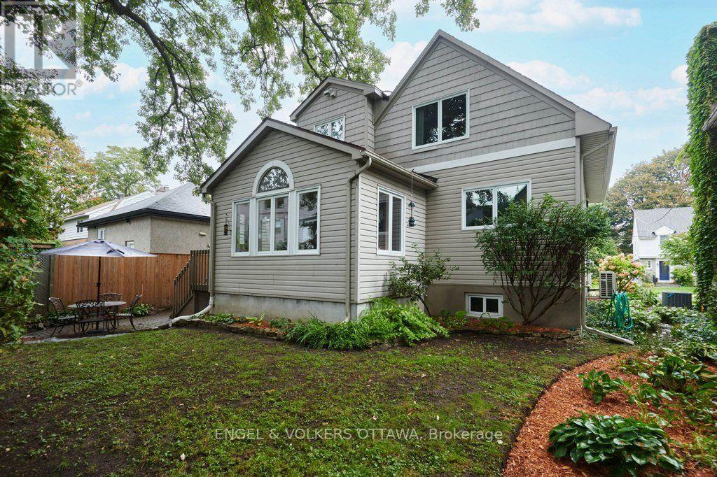 514 Highcroft Avenue, Ottawa, ON
