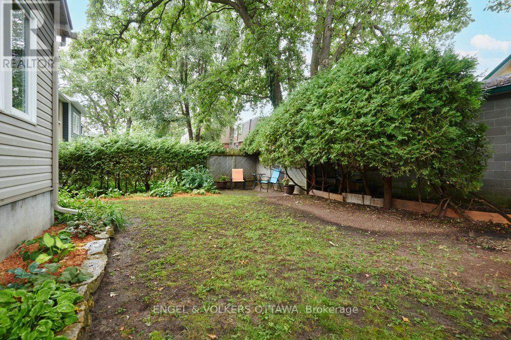 514 Highcroft Avenue, Ottawa, ON