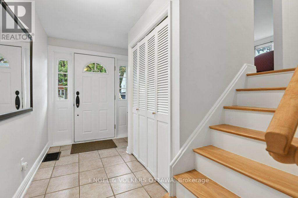 514 Highcroft Avenue, Ottawa, ON