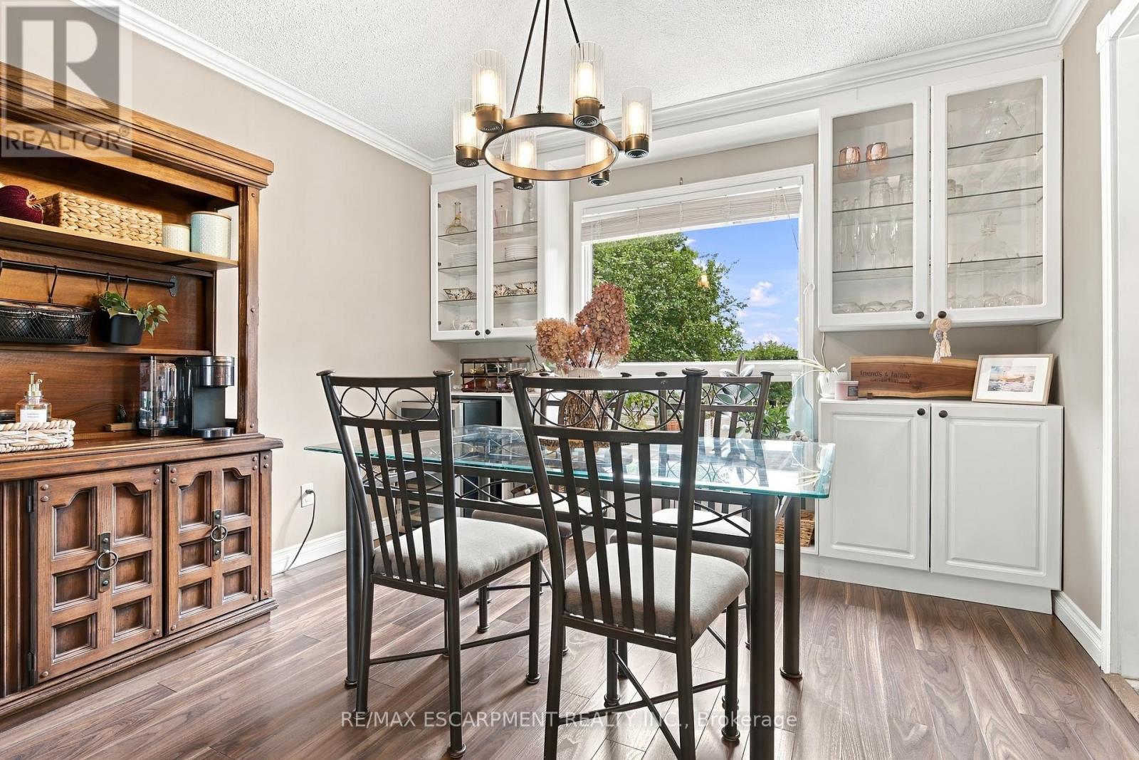 19 Hillsdale Court, Hamilton, ON