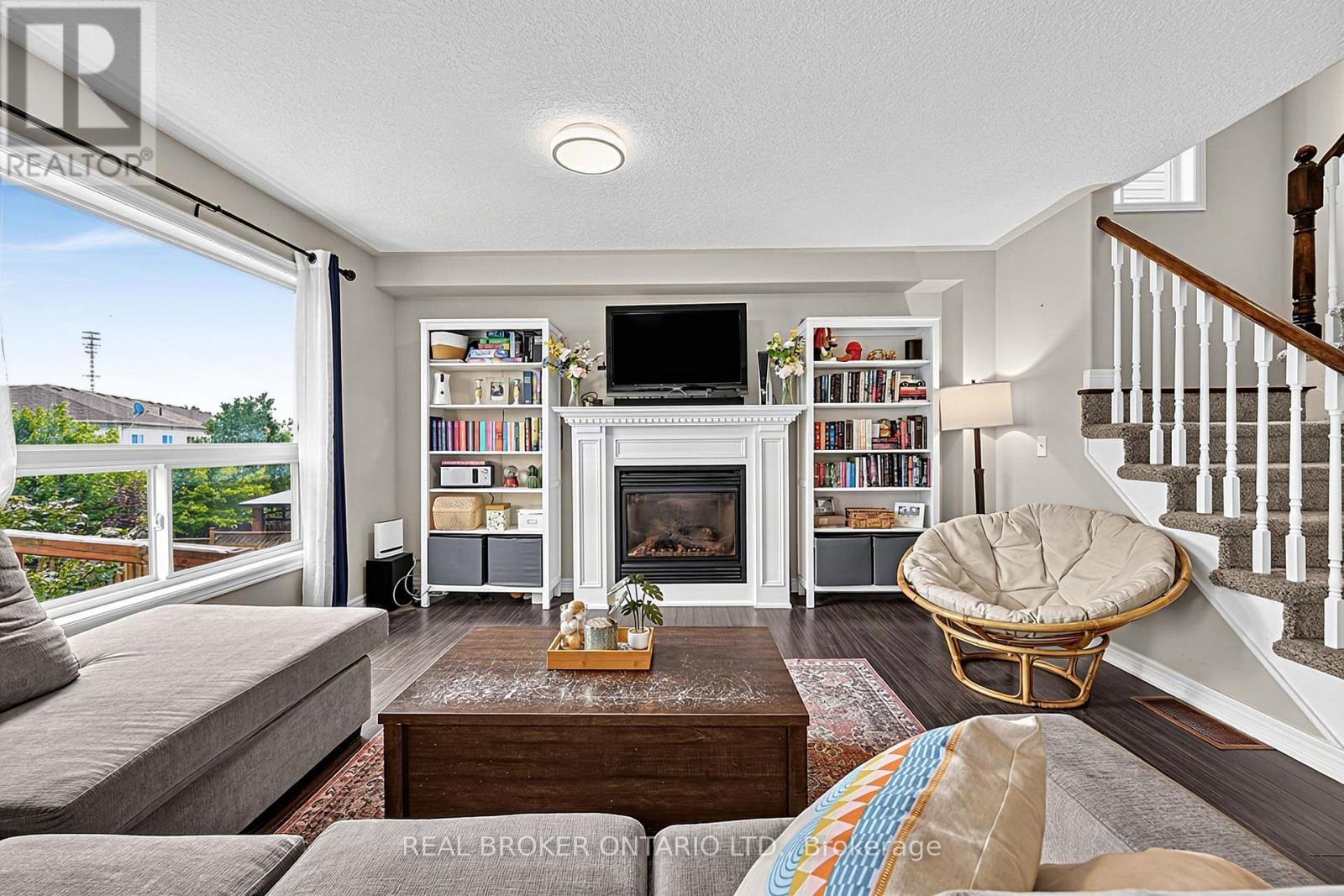 65 Pearl Drive, Orillia, ON
