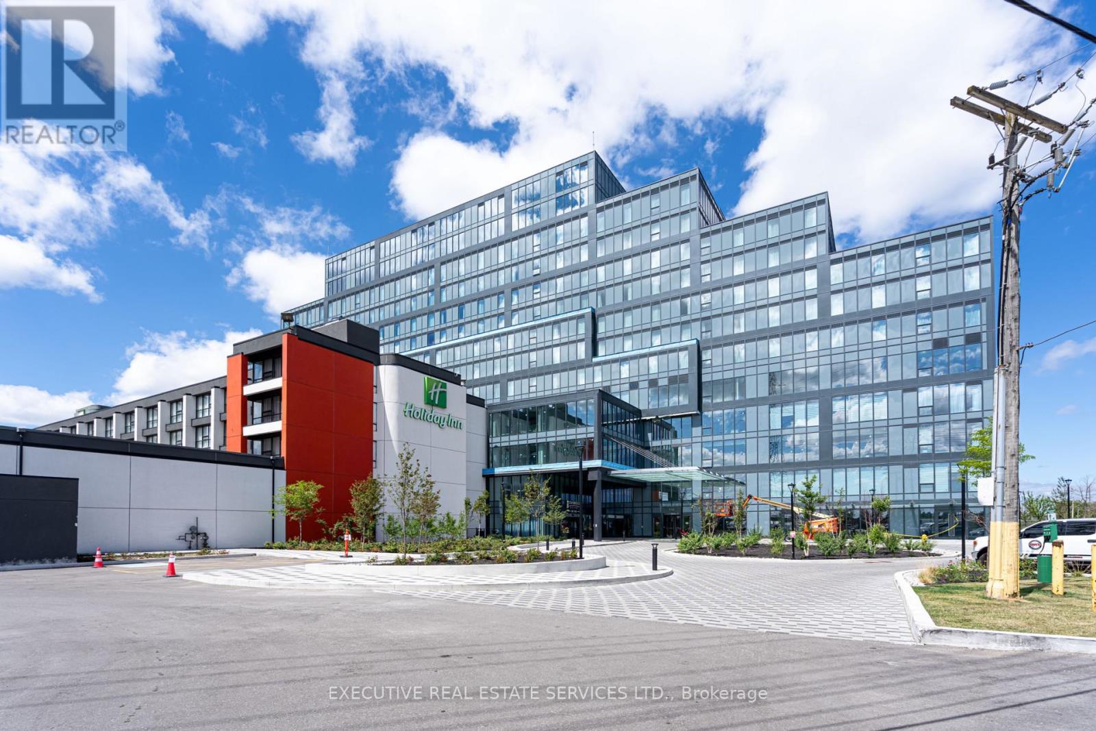 405 - 996 Martin Grove Road, Toronto, ON