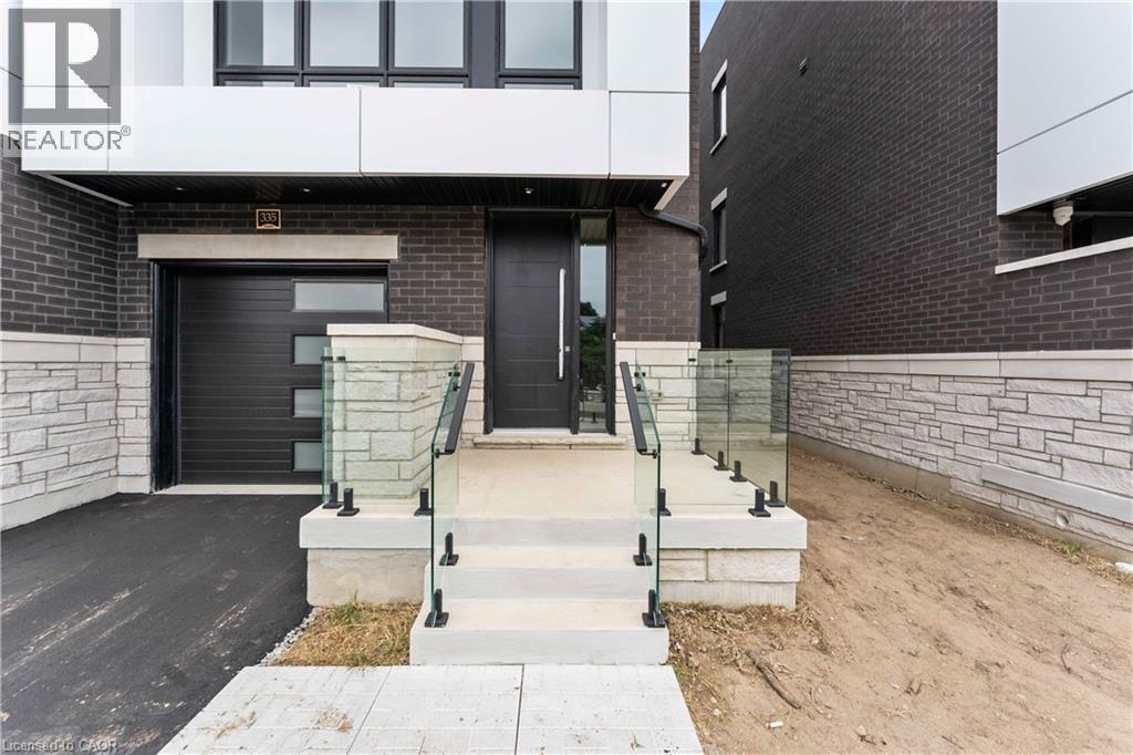 335 Helen Lawson Lane, Oakville, ON