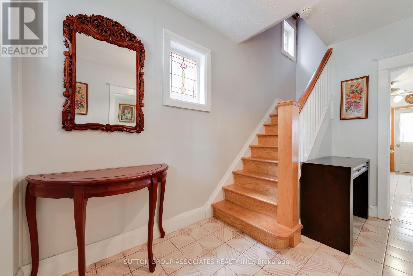 368 Glenholme Avenue, Toronto, ON