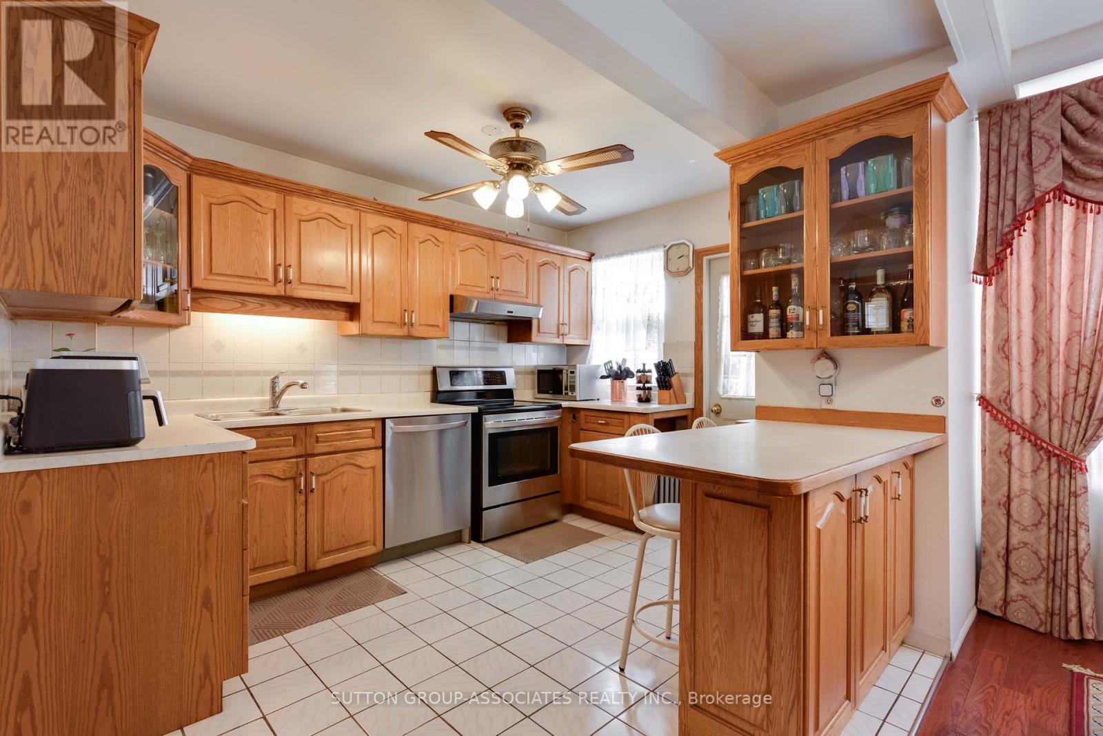 368 Glenholme Avenue, Toronto, ON