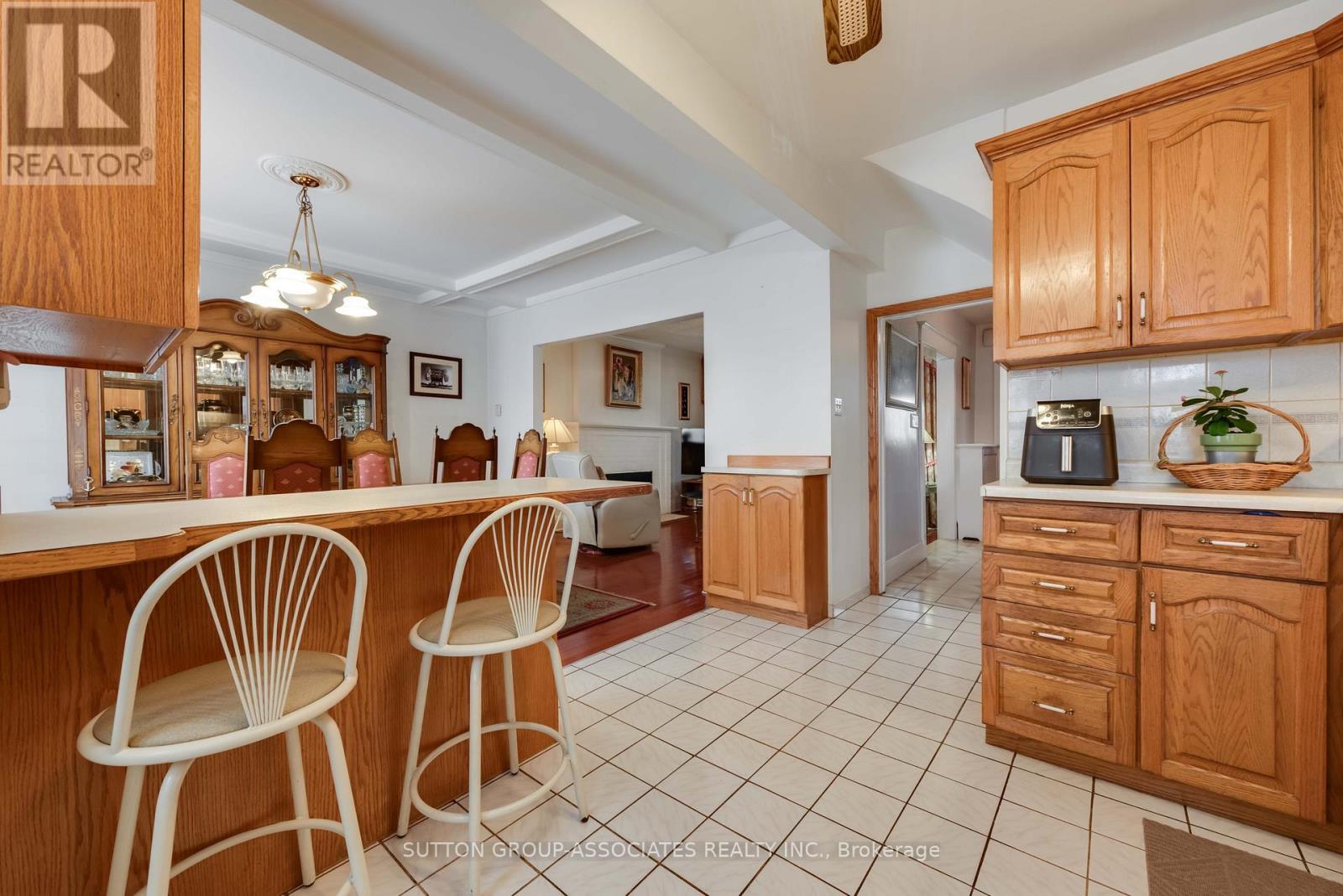 368 Glenholme Avenue, Toronto, ON