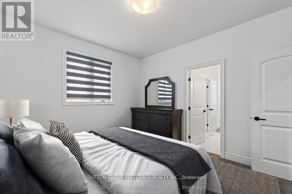 105 Harvest Lane, Thames Centre (Dorchester), ON