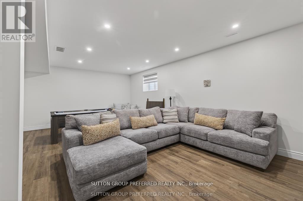 105 Harvest Lane, Thames Centre (Dorchester), ON