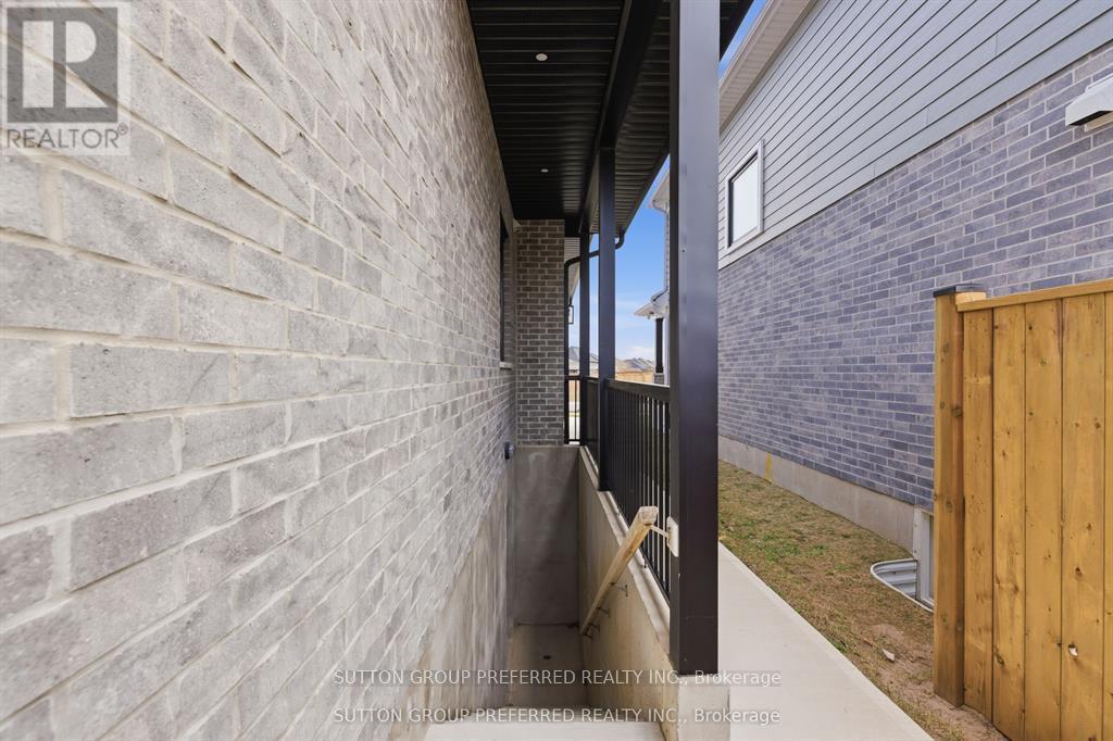 105 Harvest Lane, Thames Centre (Dorchester), ON