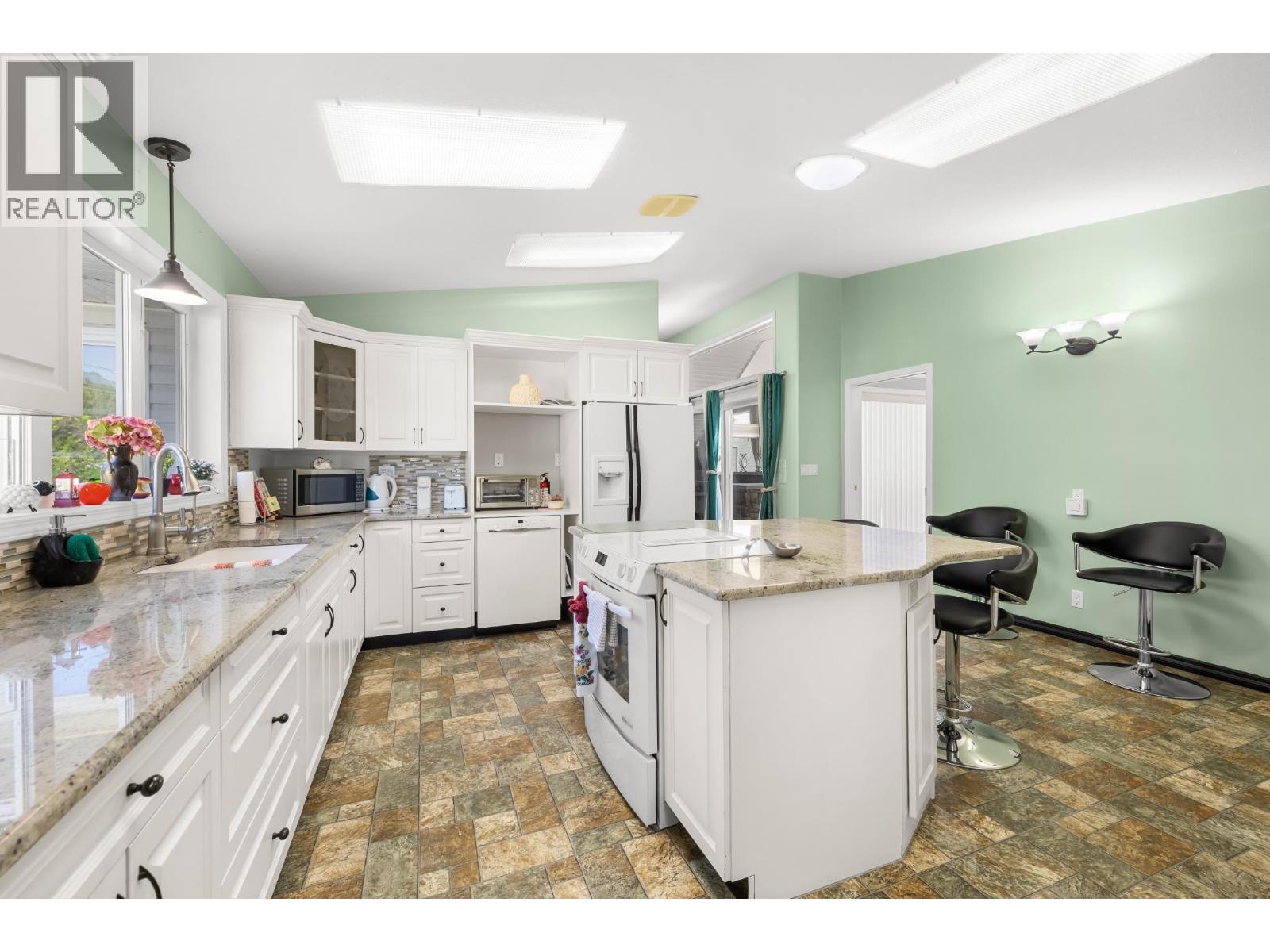 409 33Rd Avenue, Creston, BC