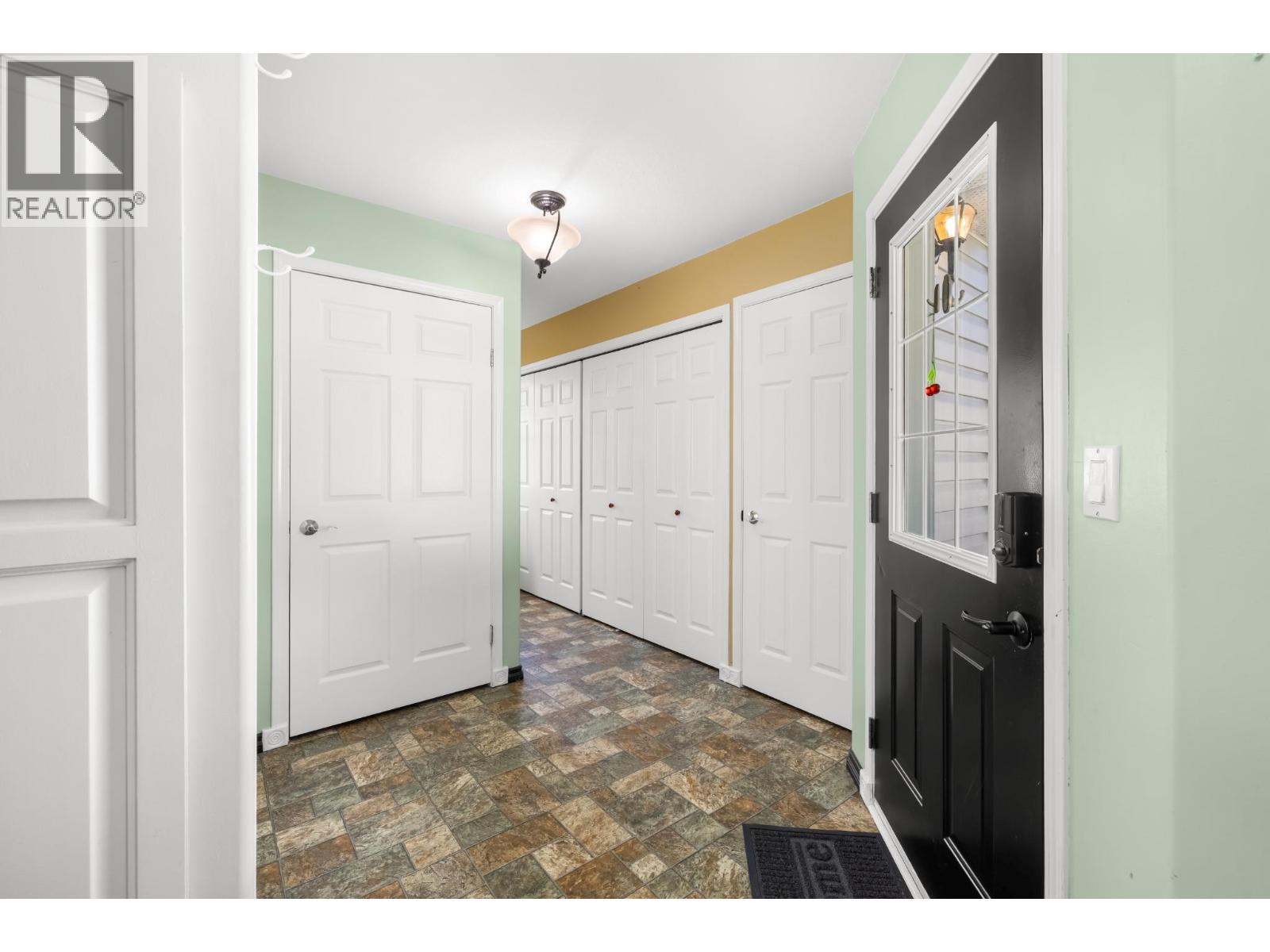 409 33Rd Avenue, Creston, BC