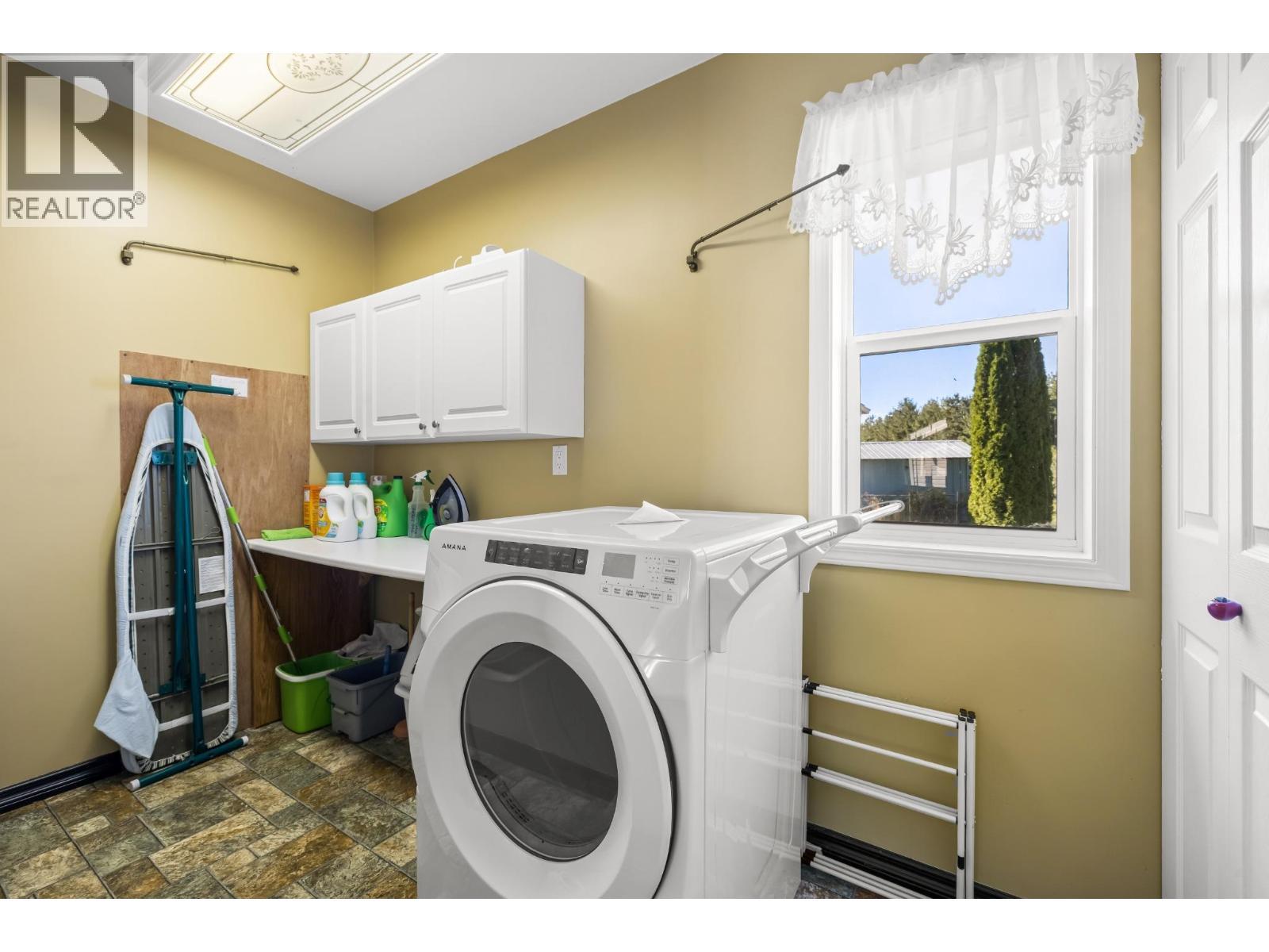 409 33Rd Avenue, Creston, BC