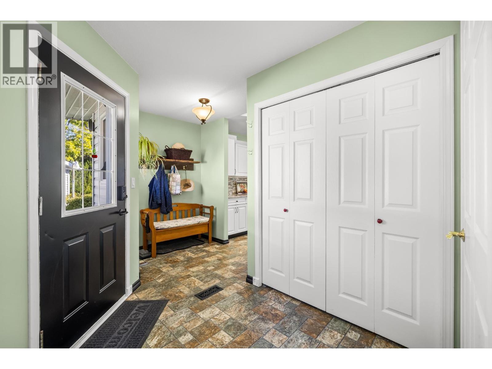 409 33Rd Avenue, Creston, BC
