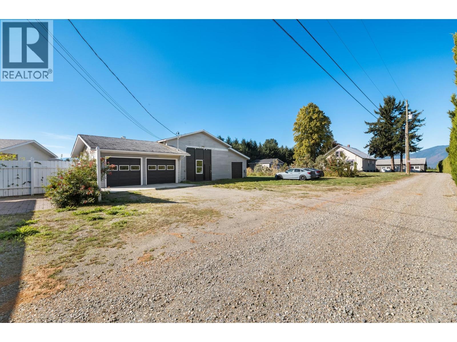 409 33Rd Avenue, Creston, BC