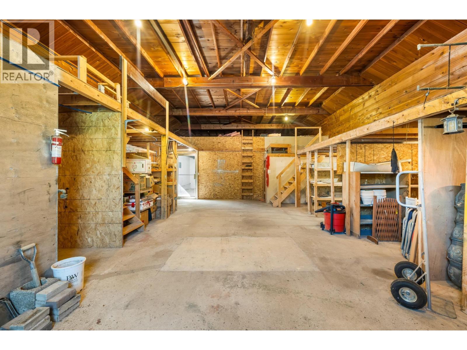 409 33Rd Avenue, Creston, BC
