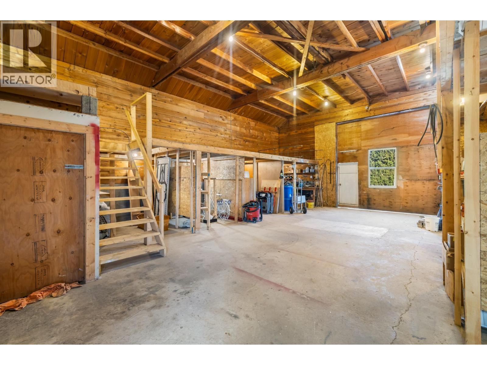 409 33Rd Avenue, Creston, BC