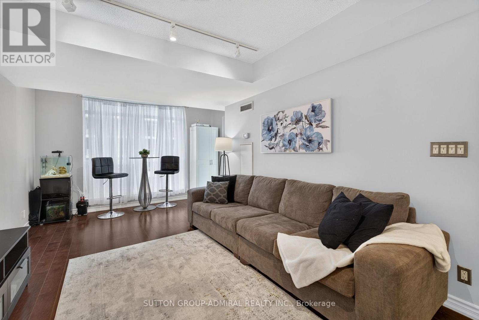 1203 - 18 Harding Boulevard, Richmond Hill, ON