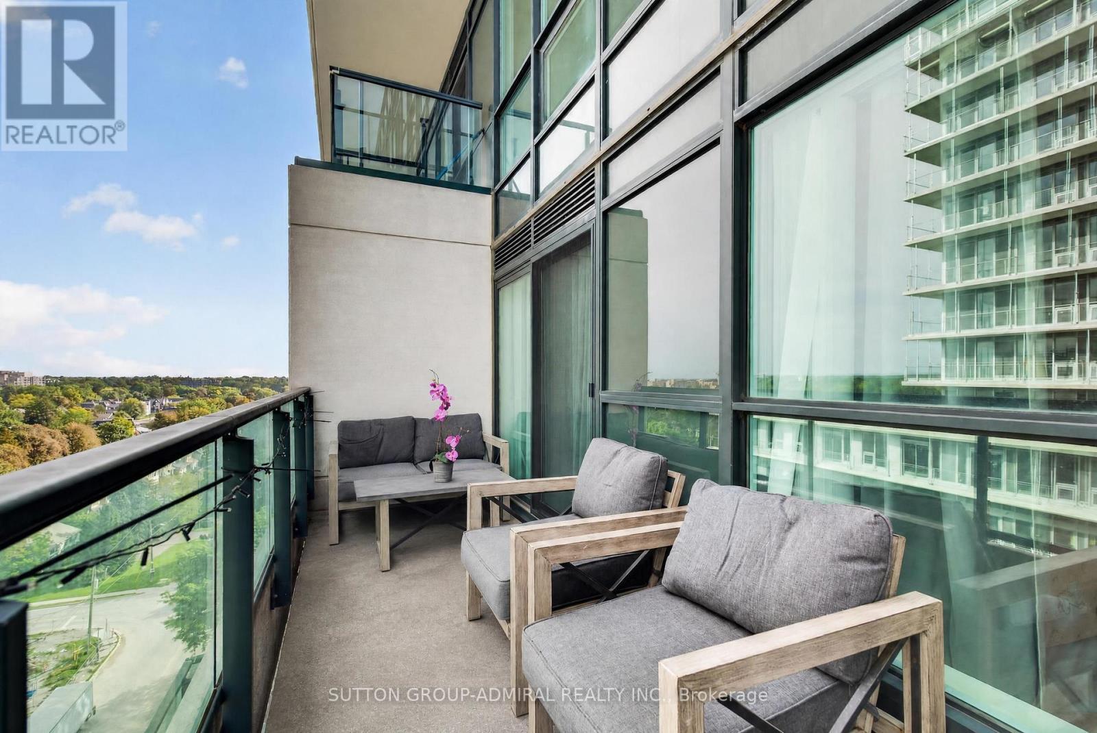 1203 - 18 Harding Boulevard, Richmond Hill, ON