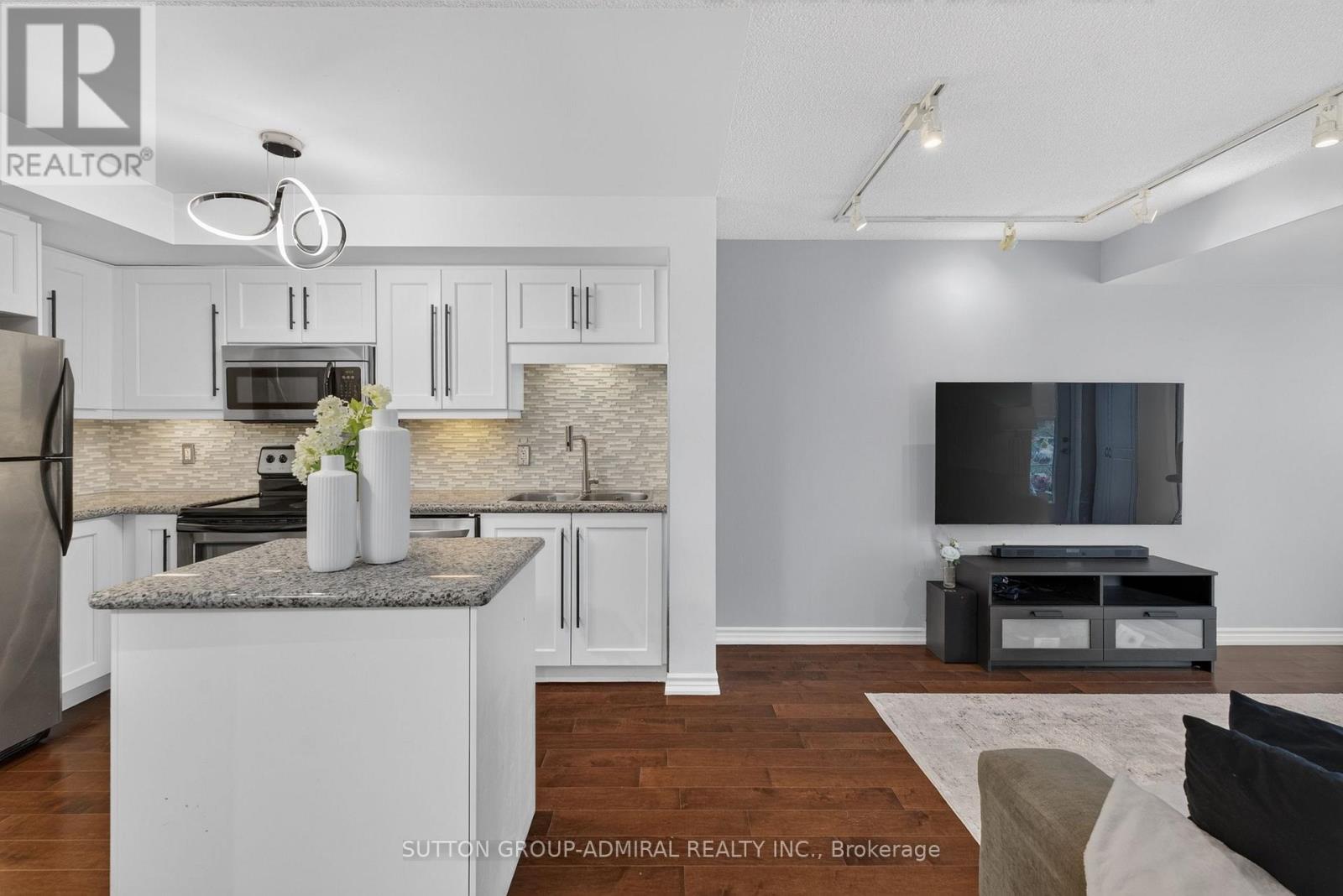 1203 - 18 Harding Boulevard, Richmond Hill, ON