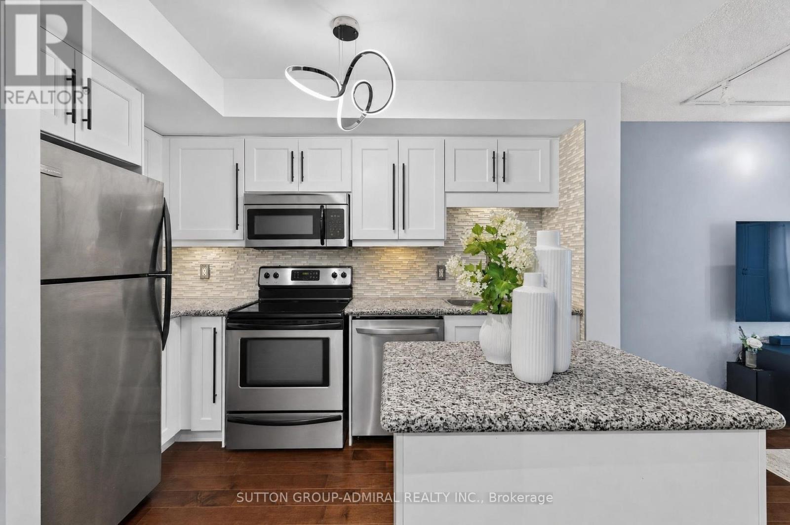 1203 - 18 Harding Boulevard, Richmond Hill, ON