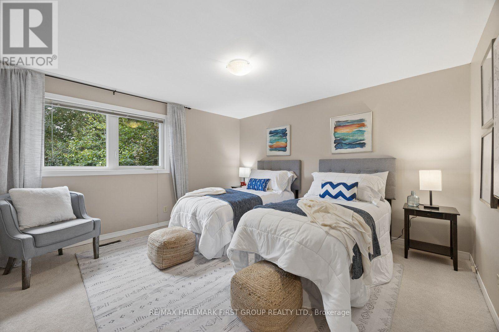 920 Essa Crescent, Pickering, ON