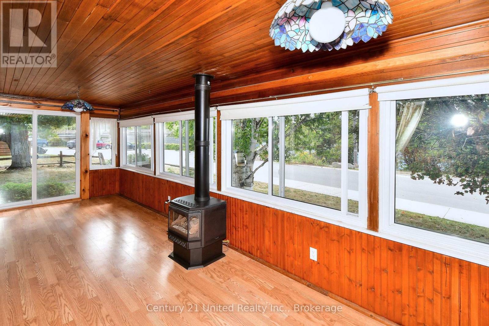 136 Water Street, Selwyn, ON