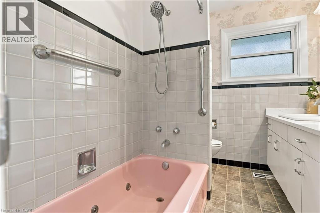 1054 Union Street, Kitchener, ON