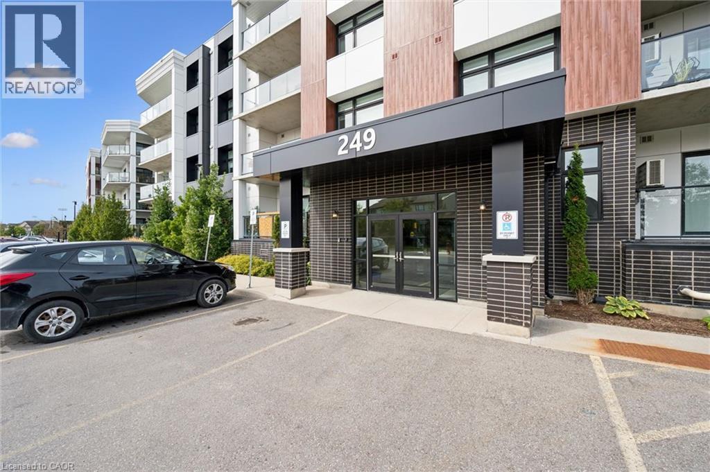 249 Grey Silo Road Unit# 202, Waterloo, ON