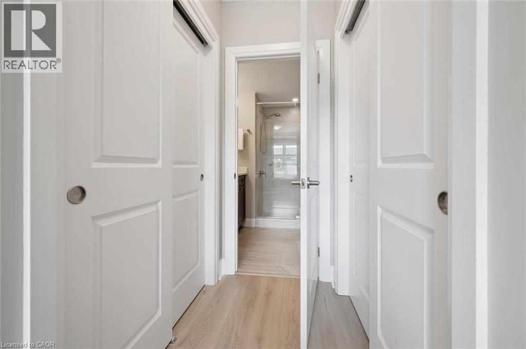 249 Grey Silo Road Unit# 202, Waterloo, ON