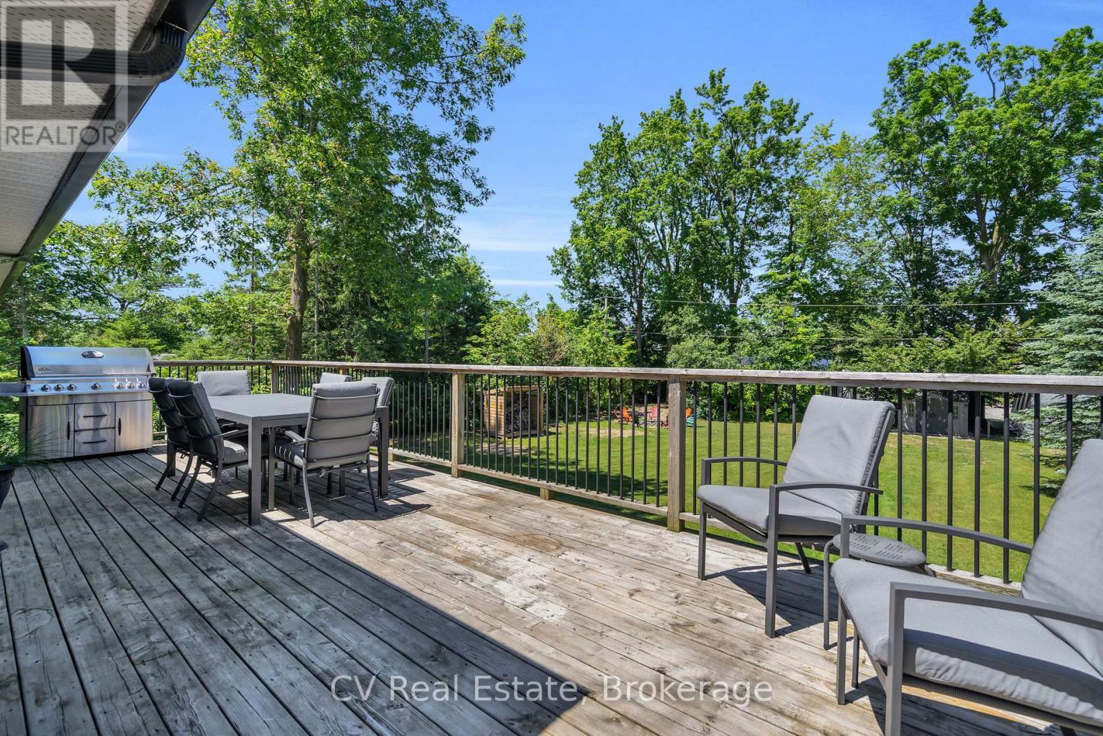 22 Baycrest Drive, Barrie (North Shore), ON
