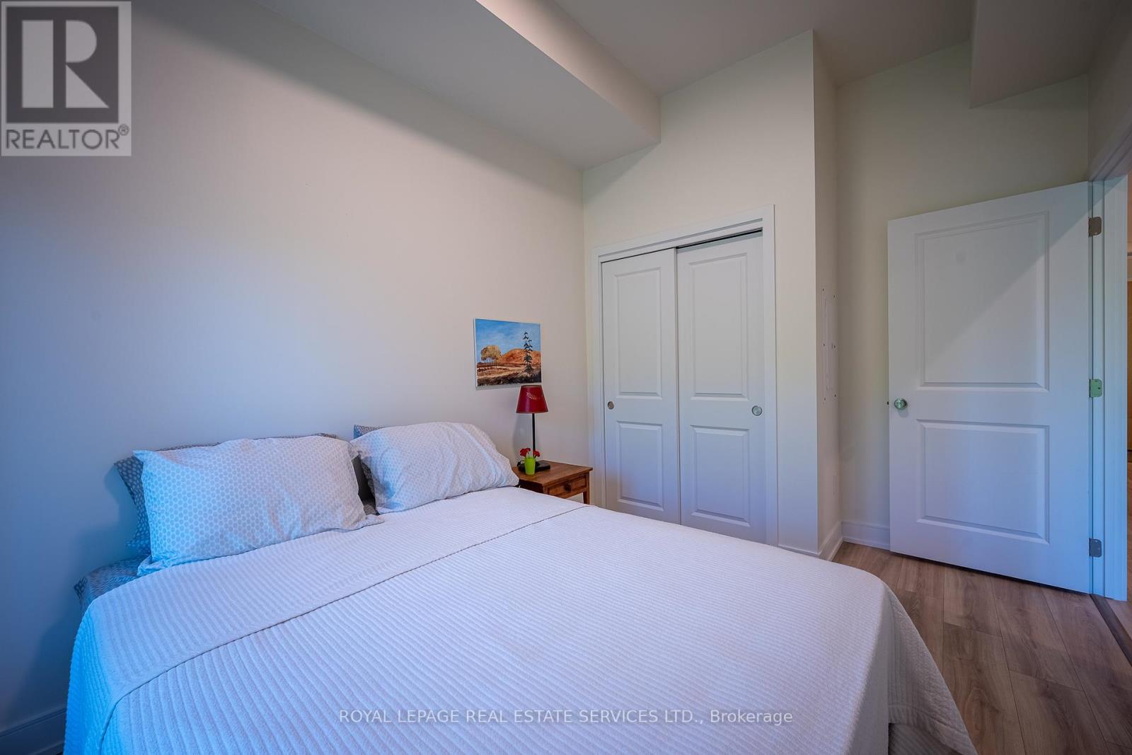 314 - 121 Mary Street, Clearview, ON