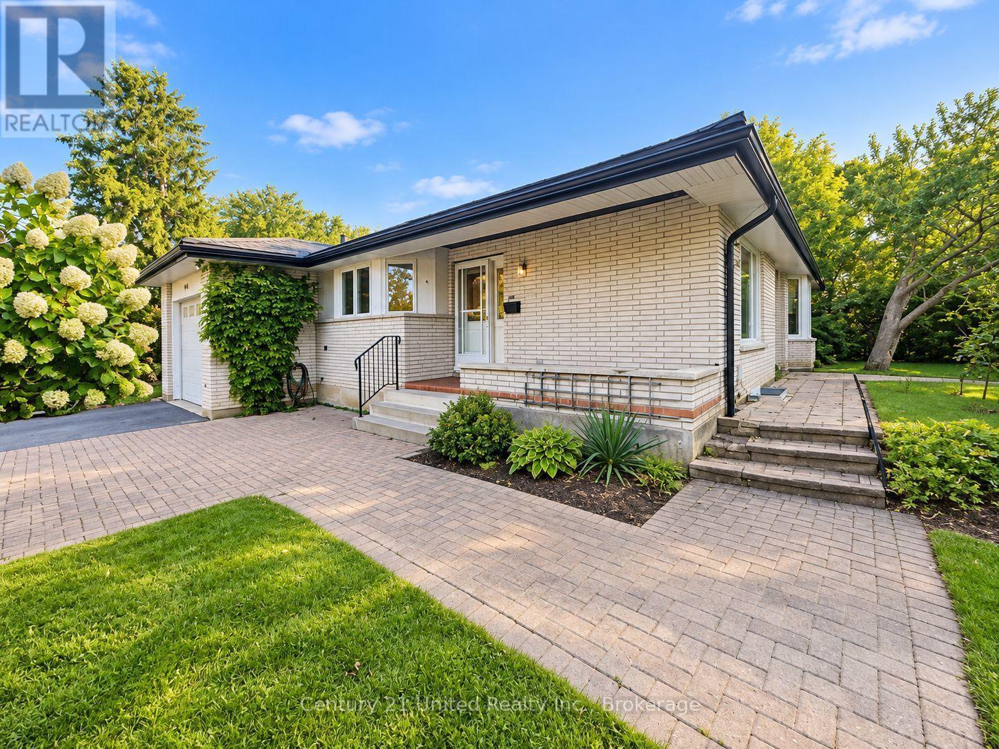 1006 Ontario Street, Cobourg, ON
