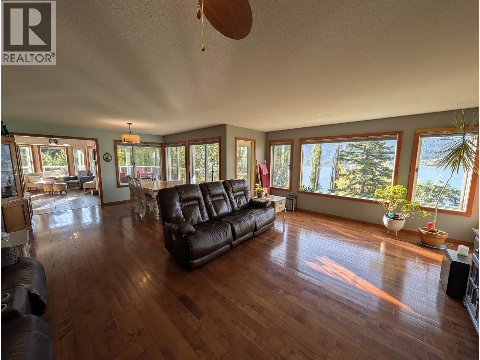 1621 Signal Point Road, Williams Lake, BC