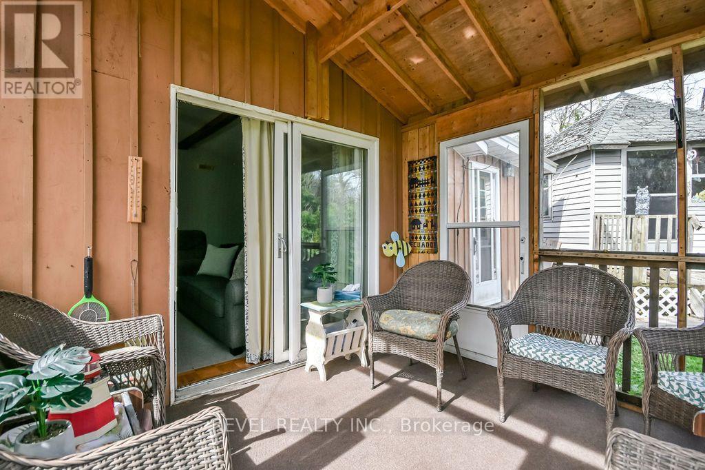 10923 Provincial Hwy 11 Highway, Severn, ON