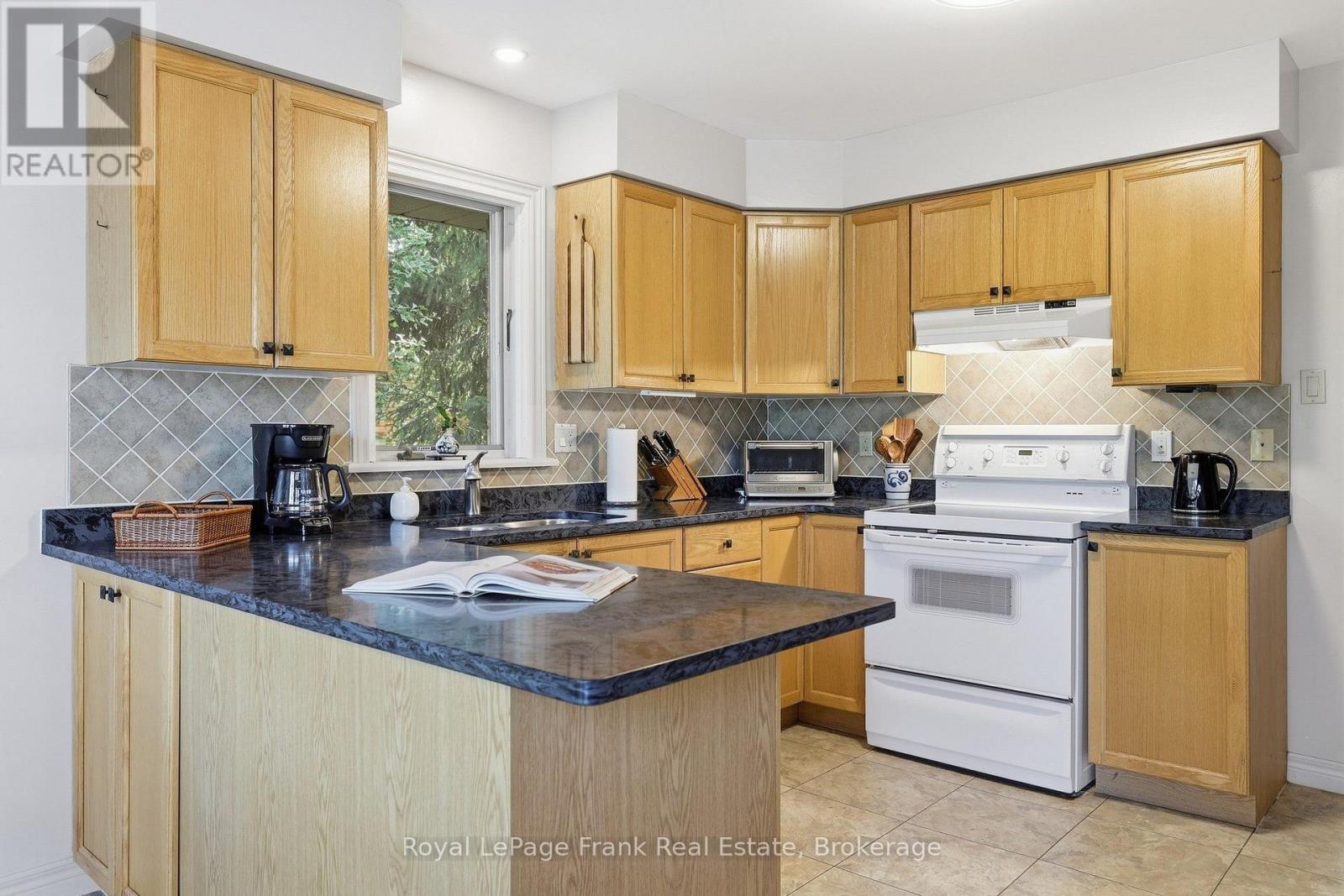 MAIN AREA OF KITCHEN - 3 Ports Drive, Kawartha Lakes (Bobcaygeon), ON