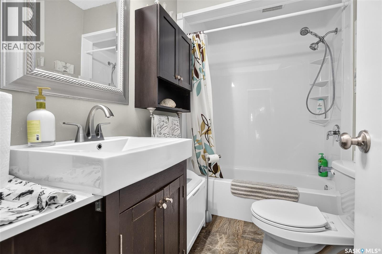 1225 Grafton Avenue, Moose Jaw, SK