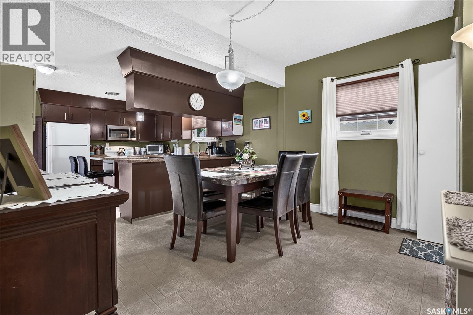 1225 Grafton Avenue, Moose Jaw, SK