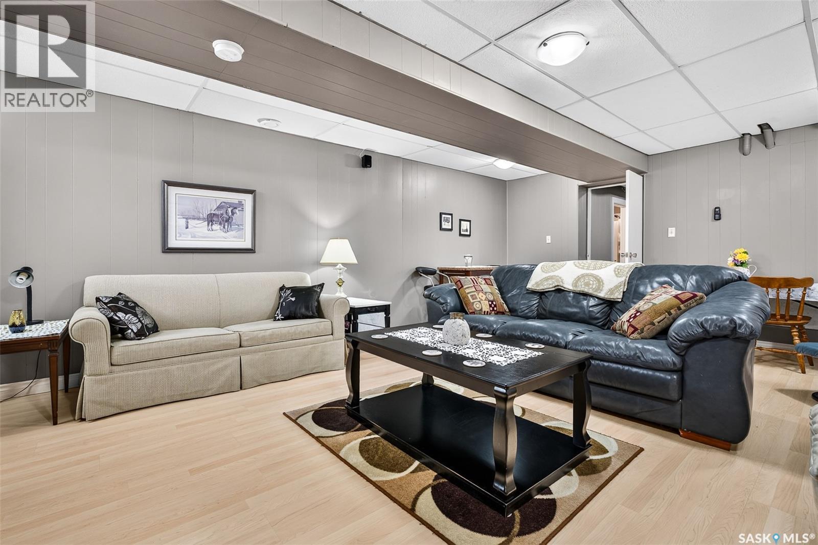 1225 Grafton Avenue, Moose Jaw, SK