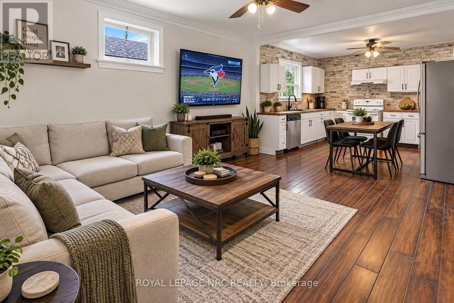 Virtually Staged - 62 Cosby Avenue, St. Catharines, ON