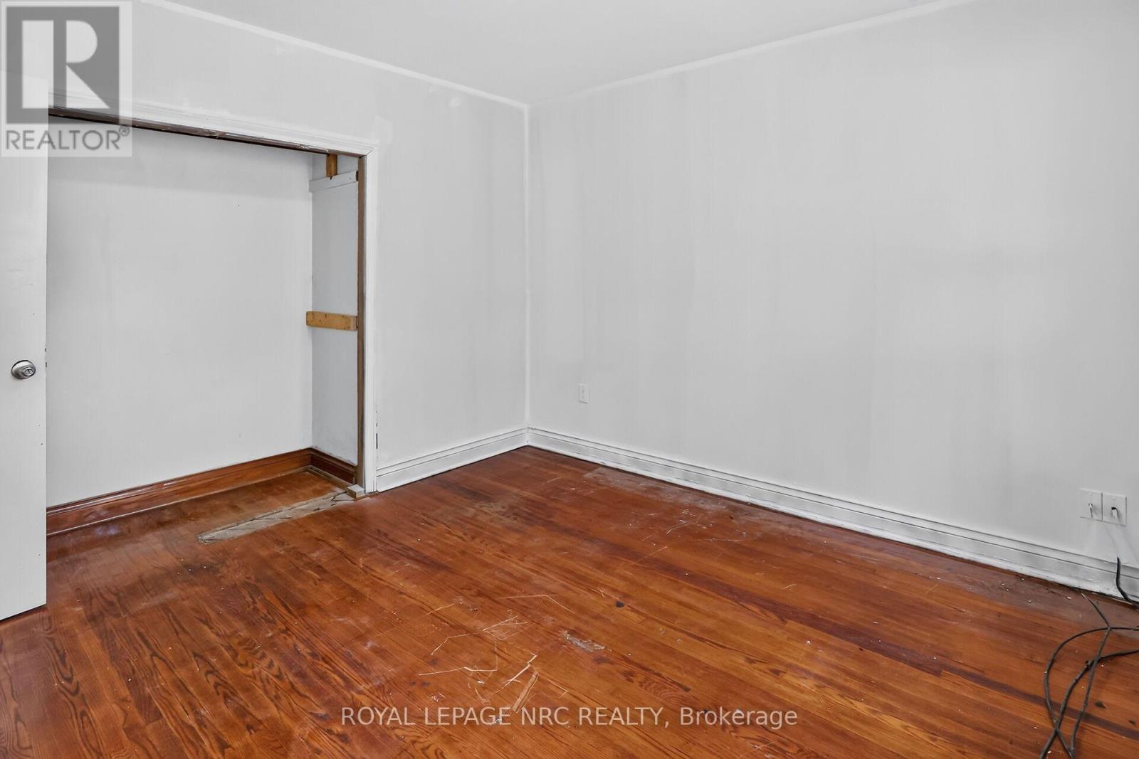 62 Cosby Avenue, St. Catharines, ON
