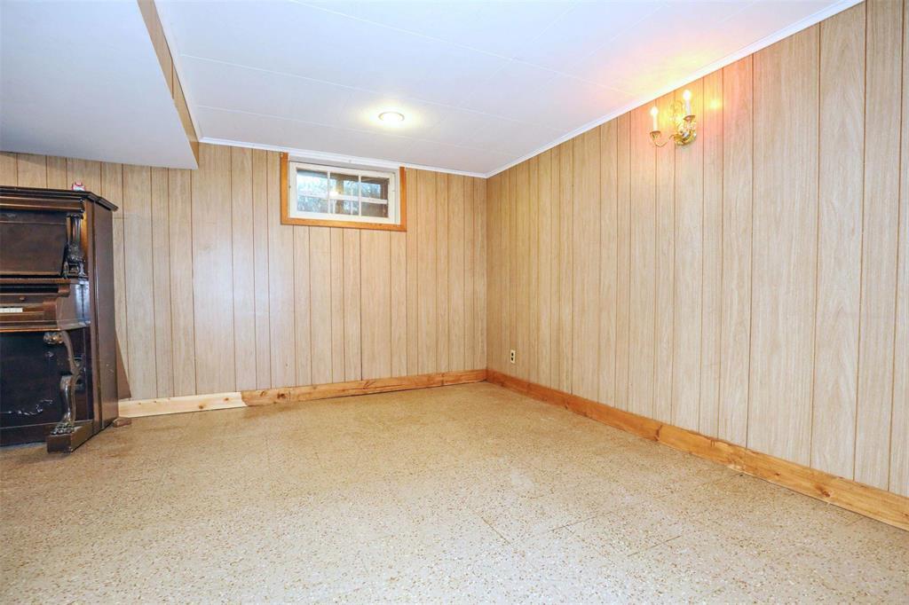 427 Truro Street, Winnipeg, MB