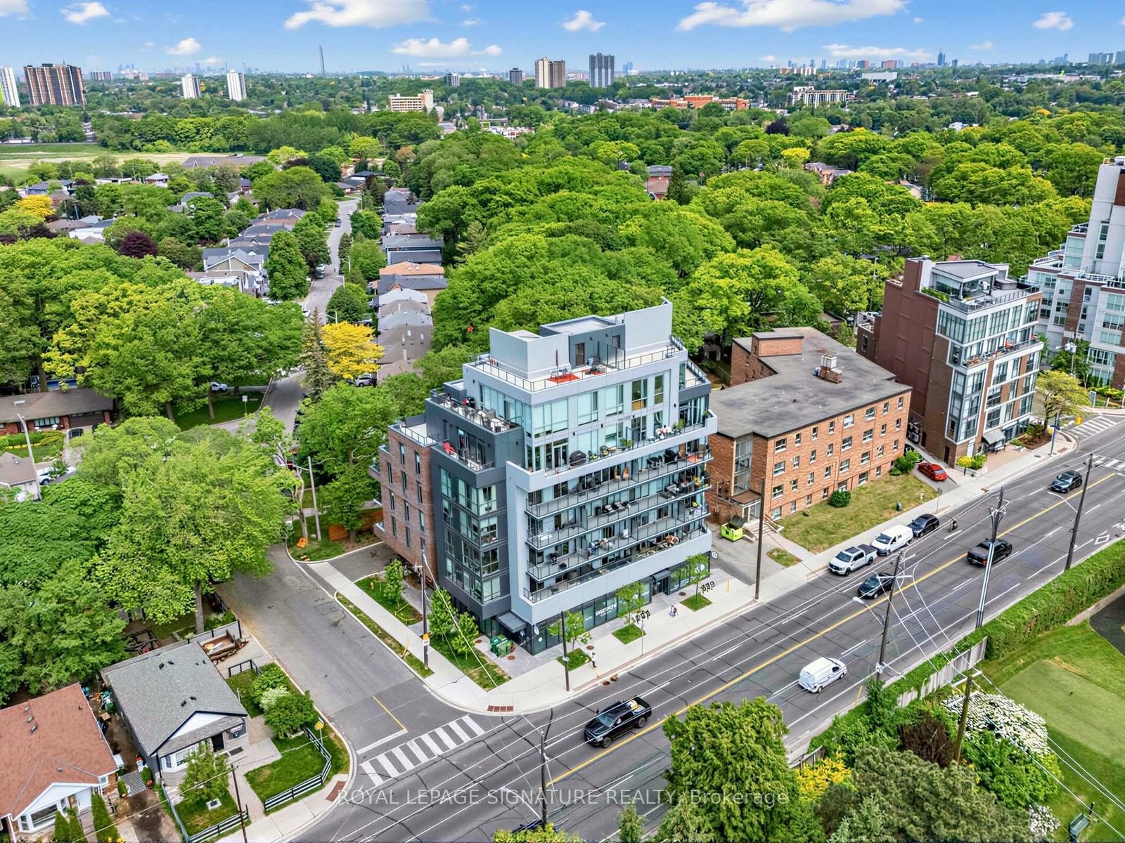 204-1316 Kingston Road, Toronto, ON