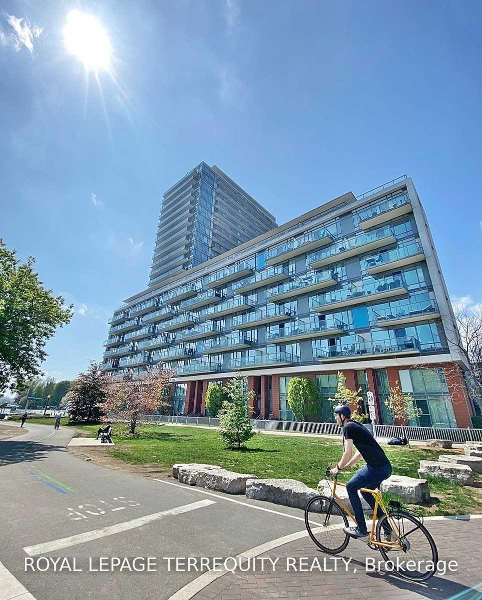 423-90 Stadium Road, Toronto, ON
