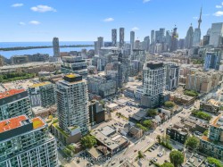 1808-120 Parliament Street Toronto, ON M5A 0N6