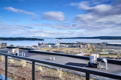 #407-45 Haliburton St  Nanaimo, BC V9R 4V6