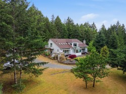 4782 Aho Rd Ladysmith, BC V9G 1G8