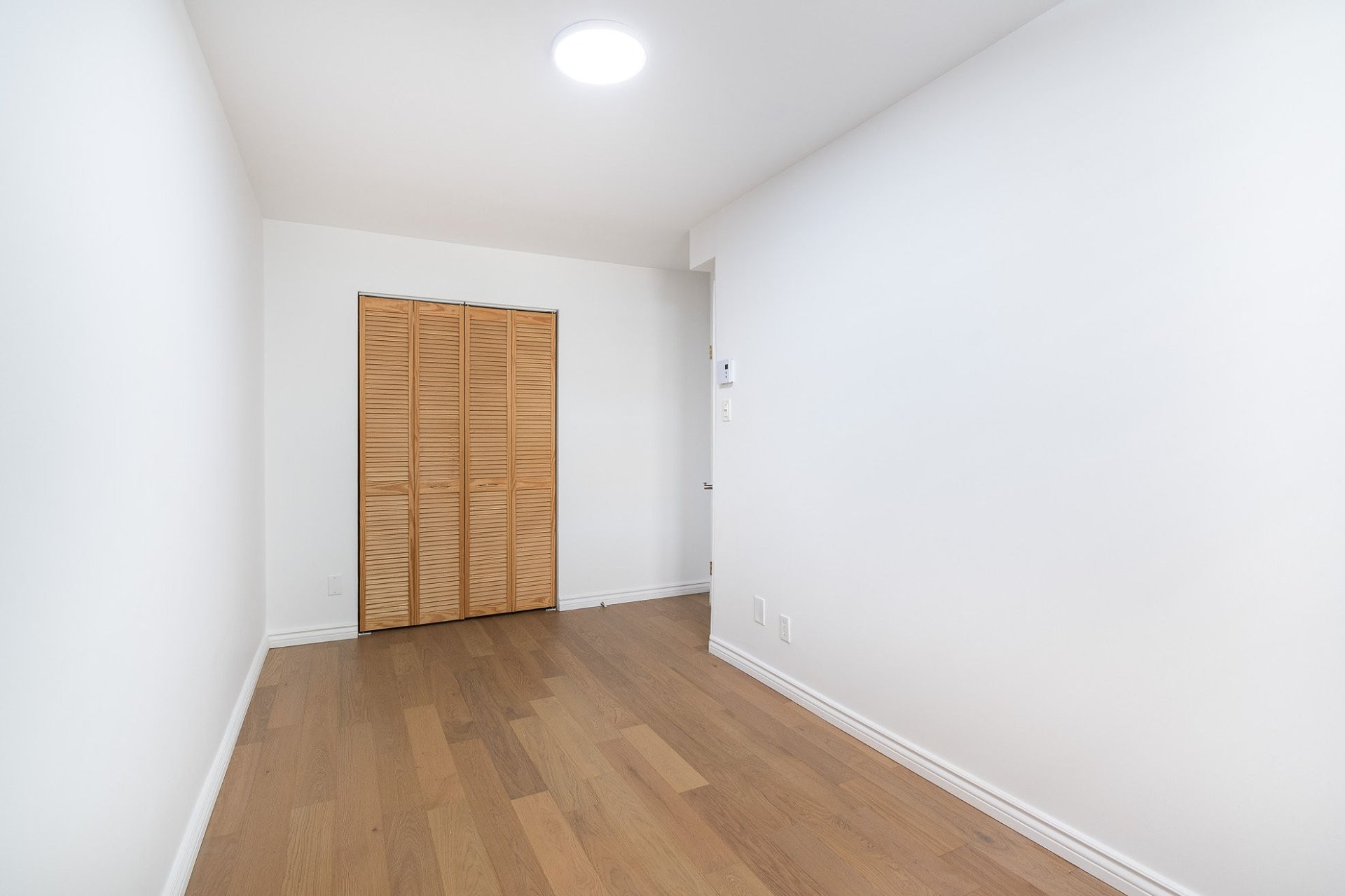 Bedroom - 5408 Av. Casgrain, Montréal (Le Plateau-Mont-Royal), QC