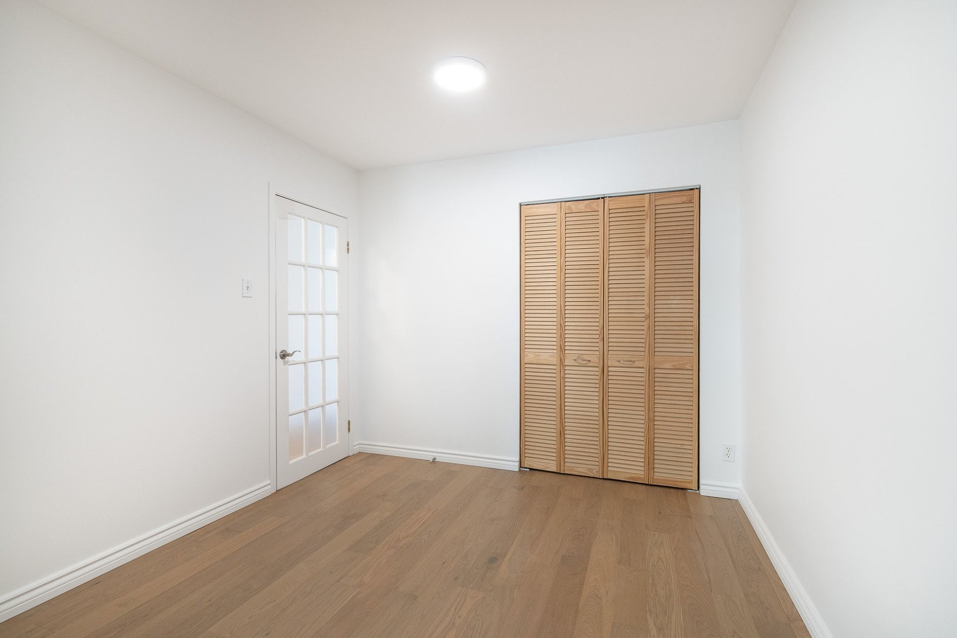 Office - 5408 Av. Casgrain, Montréal (Le Plateau-Mont-Royal), QC
