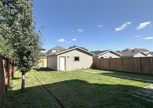 18 Sablewood Rd, Winnipeg, MB
