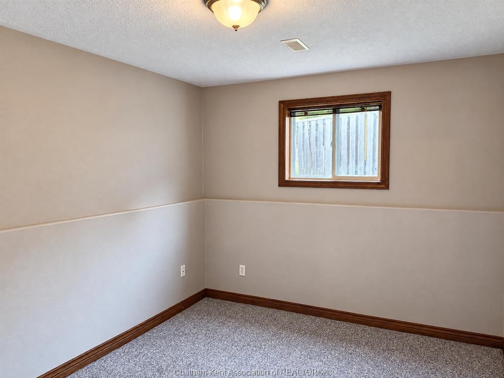 74 Fieldstone Place, Chatham, ON